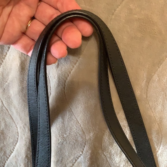 Michael Kors Large Black Shoulder Bag - Picture 7 of 7